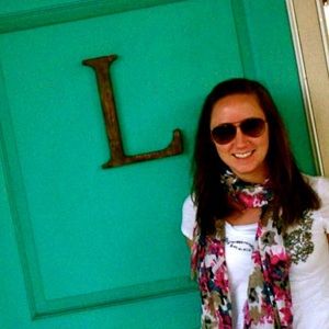 Meet your Posher, Lauren